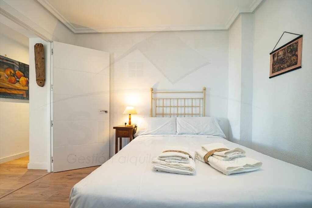 La Capilla Apartamento Oviedo Exterior photo